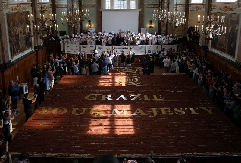 Italian chefs break world record with 1,440-foot-long tiramisu